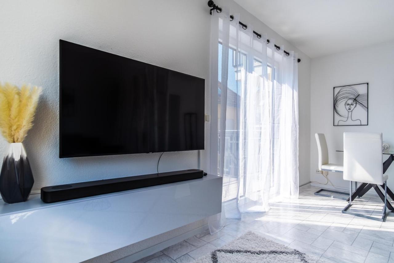 Apartmán Arbeitsplatz, Balkon, Tiefgarage Naehe Neue Messe Lipsko Exteriér fotografie
